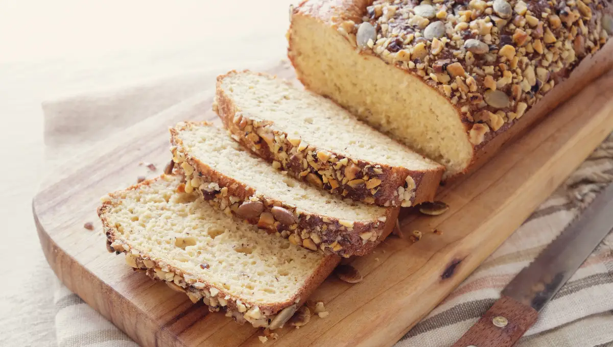 How Many Slices of Keto Bread Can I Eat Per Day? (2024)