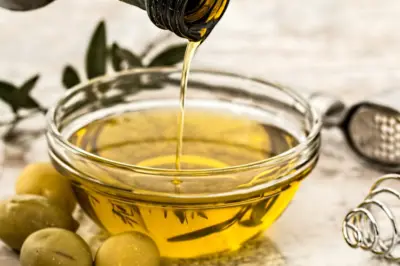 Are Olives Keto Friendly? Dive Deep into the Olive Jar