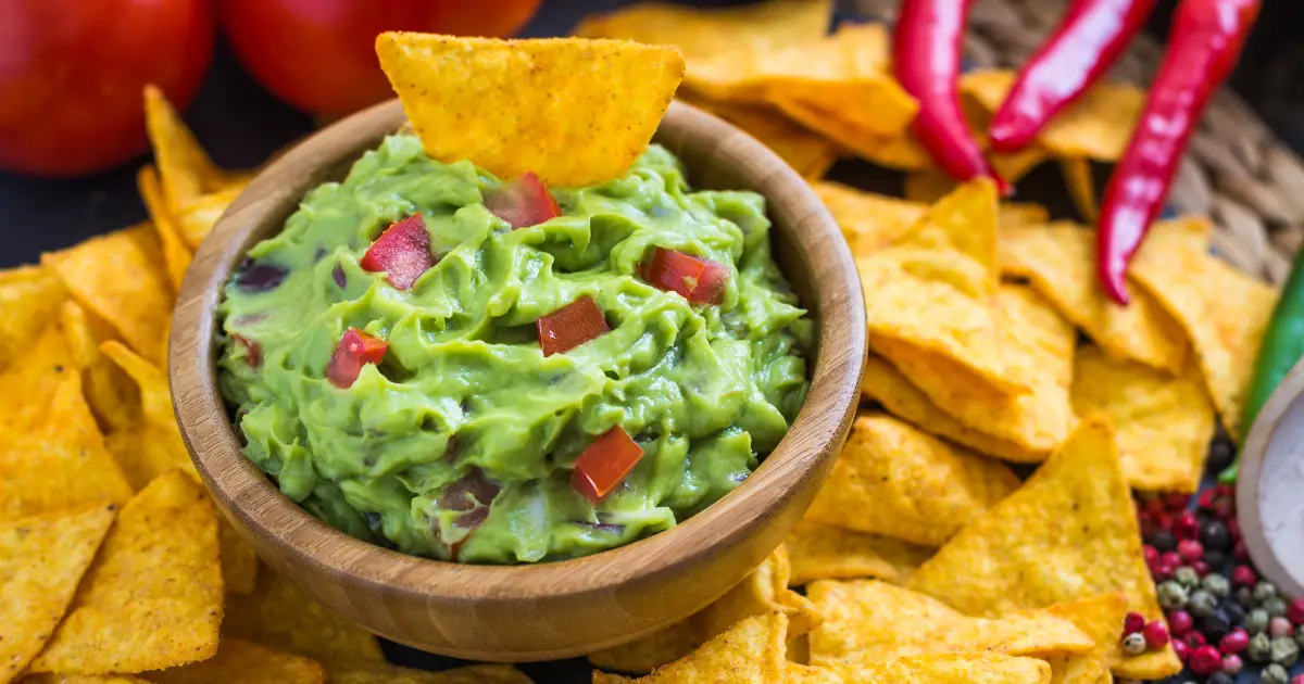 The Great Guacamole Debate How Many Carbs In Guacamole?
