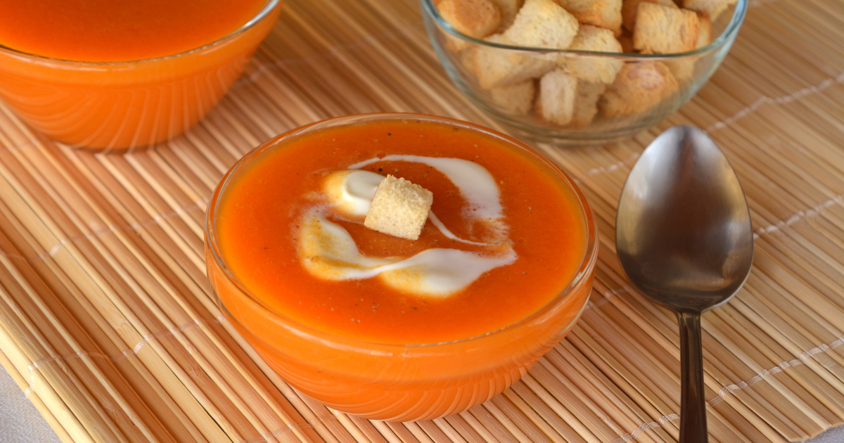 To better understand how heavy cream fits into your keto lifestyle, let’s look at its