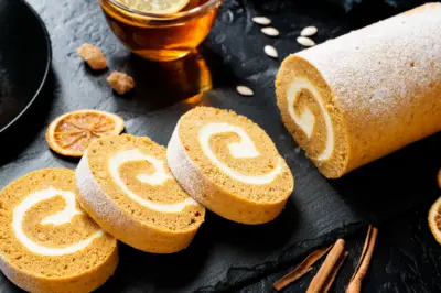 How to Make Pumpkin Roll with Cream Cheese: The Fall Treat